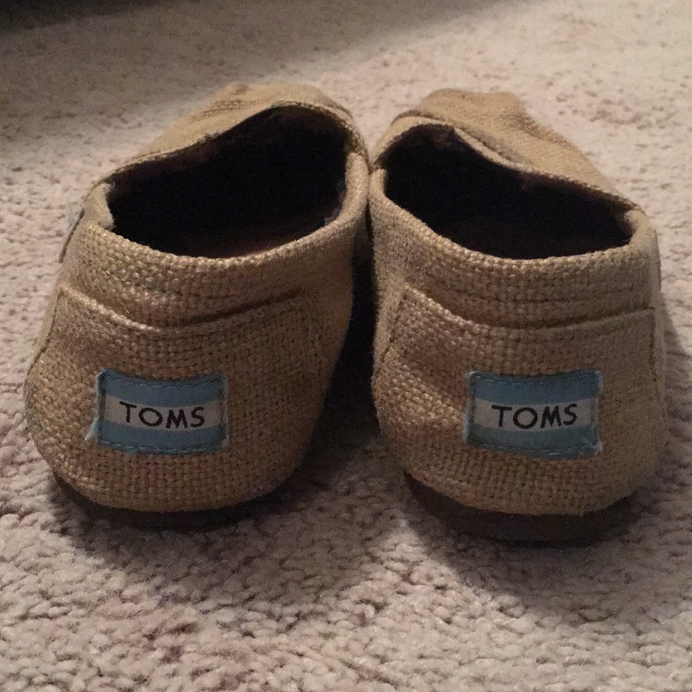Brown Toms